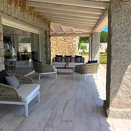 Bed & Breakfast Destino Di Nora Pula