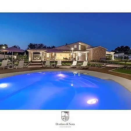 Destino Di Nora Bed & Breakfast 4*